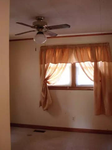 100 Mays St, Sandy Springs, SC 29677 photo 8