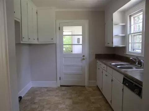 558 Cooley Bridge Rd, Pelzer, SC 29669 photo 3