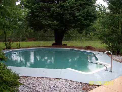 100 E Church Rd, Easley, SC 29642 photo 18
