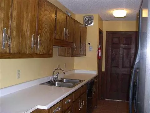100 E Church Rd, Easley, SC 29642 photo 8
