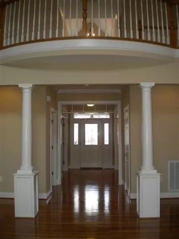 108 Warren Dr, Easley, SC 29640 photo 2