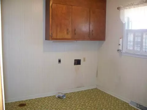 189 Daniel Dr, Easley, SC 29642 photo 4
