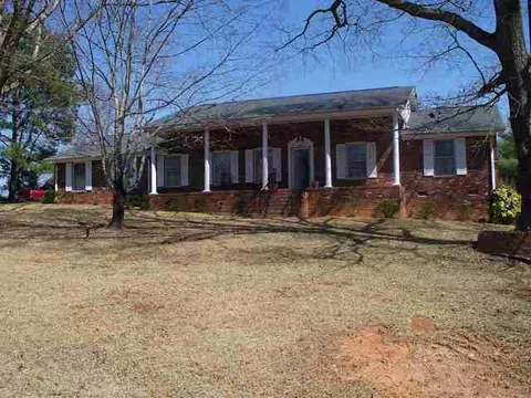 189 Daniel Dr, Easley, SC 29642 photo 1