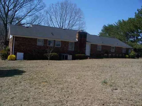189 Daniel Dr, Easley, SC 29642 photo 2