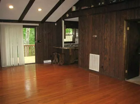 4504 Cove Trl, Anderson, SC 29621 photo 3