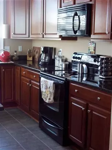 122 Upper Lake Dr, Easley, SC 29640 photo 3