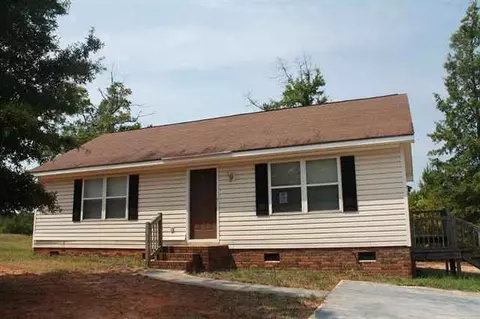 15 Saluda St, Honea Path, SC 29654 photo 1