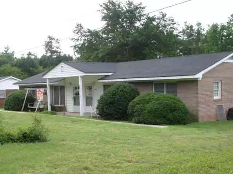 106 104 White Pine Rd, Toccoa, GA 30577 photo 3