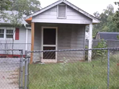 32 Smith St, Pelzer, SC 29669 photo 4