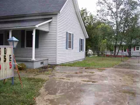 32 Smith St, Pelzer, SC 29669 photo 3