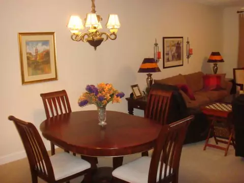 101 Kings Pointe Dr, Seneca, SC 29678 photo 3