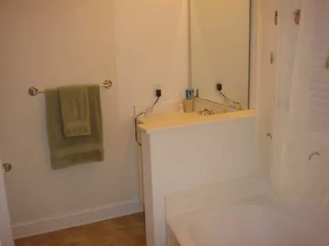 101 Kings Pointe Dr, Seneca, SC 29678 photo 12