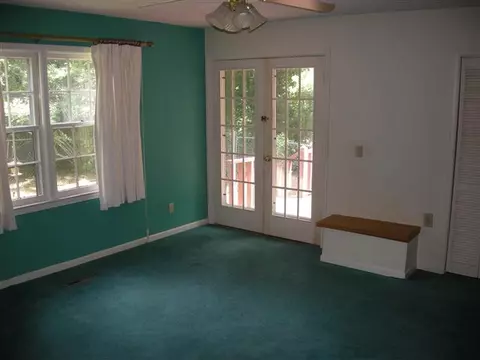 3048 Forest Dr, Seneca, SC 29672 photo 9