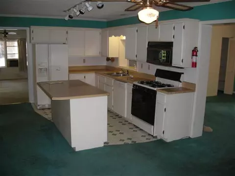 3048 Forest Dr, Seneca, SC 29672 photo 7