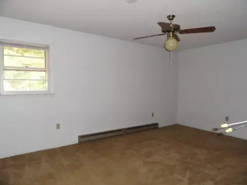 1801 Bolt Dr, Anderson, SC 29621 photo 6
