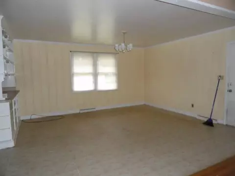 400 W Hampton Ave, Honea Path, SC 29654 photo 6