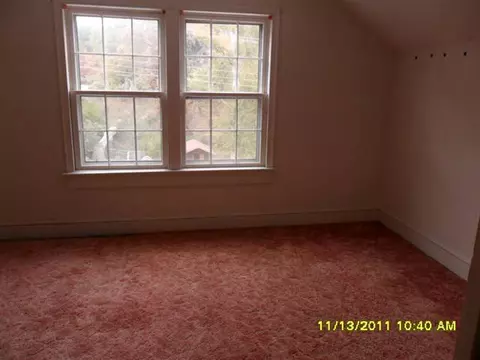 75 E Cork St, Ware Shoals, SC 29692 photo 11