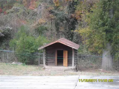 75 E Cork St, Ware Shoals, SC 29692 photo 3