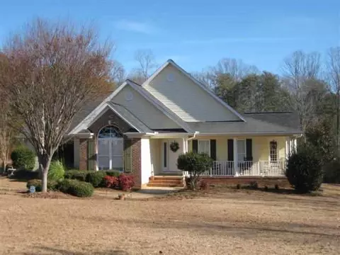 113 Greenvale Dr, Easley, SC 29640 photo 1