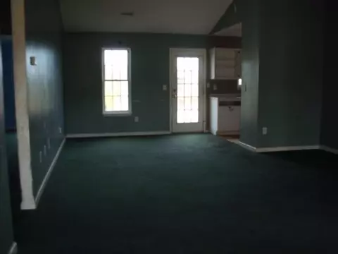 103 Wyndham Dr, Pendleton, SC 29670 photo 2