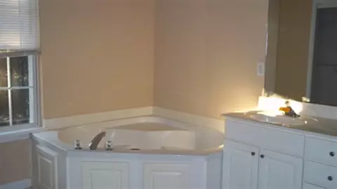 233 White Oak Rd, Central, SC 29630 photo 9