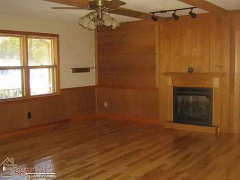 425 Hall Rd, Easley, SC 29642 photo 3