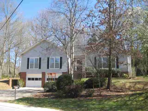 100 Carolina Dr, Clemson, SC 29631 photo 1