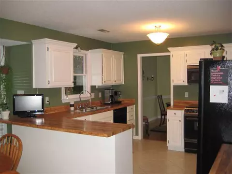 100 Carolina Dr, Clemson, SC 29631 photo 6