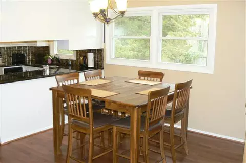 203 Sanders Rd, Central, SC 29630 photo 4