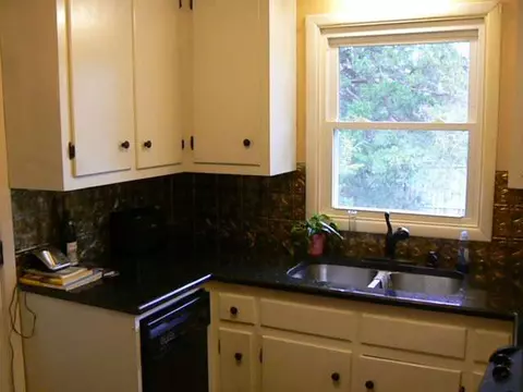 203 Sanders Rd, Central, SC 29630 photo 6