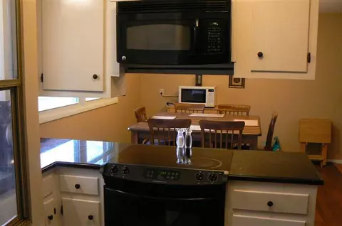 203 Sanders Rd, Central, SC 29630 photo 5