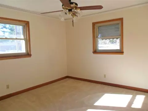 196 Mill St, Pelzer, SC 29669 photo 11