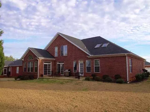 109 Green Chase E, Anderson, SC 29621 photo 1