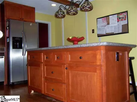 128 Cater Dr, Easley, SC 29642 photo 5