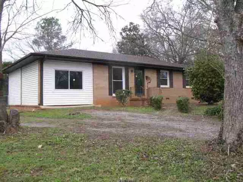 106 Greenfield Ave, Sandy Springs, SC 29677 photo 1