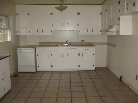 106 Greenfield Ave, Sandy Springs, SC 29677 photo 3