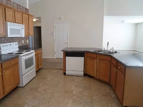 113 Beverly Dr, Easley, SC 29640 photo 6