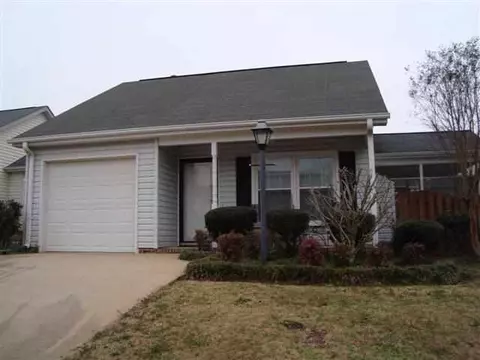 102 Baldwin Pl, Easley, SC 29642 photo 1