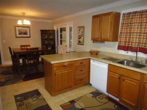 114 Dorr Cir, Easley, SC 29640 photo 11