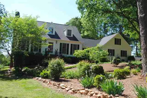 221 Evans Dr, Central, SC 29630 photo 12
