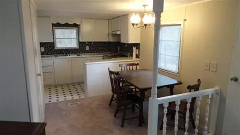 129 Peninsula Dr, Starr, SC 29684 photo 10