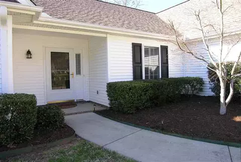 131 Grand Oak Cir, Pendleton, SC 29670 photo 2