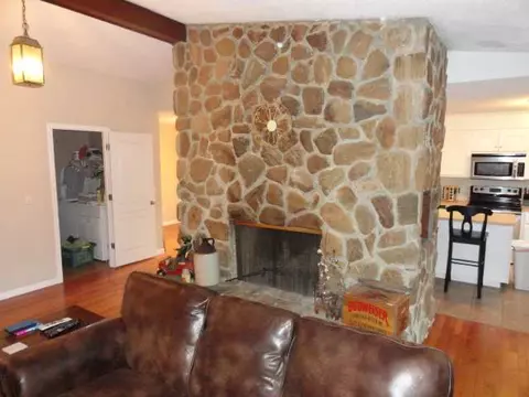 109 Berkeley Ct, Clemson, SC 29631 photo 7