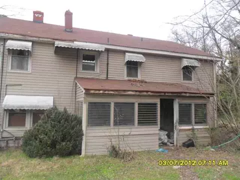 313 N Mechanic St, Pendleton, SC 29670 photo 2