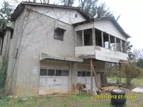 313 N Mechanic St, Pendleton, SC 29670 photo 4