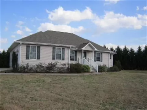 107 Sunny Hill Ln, Pendleton, SC 29670 photo 1