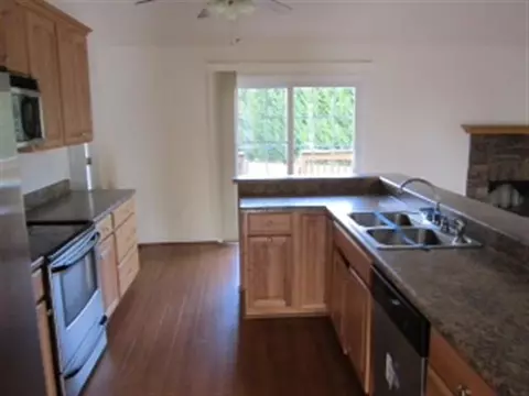 107 Sunny Hill Ln, Pendleton, SC 29670 photo 3