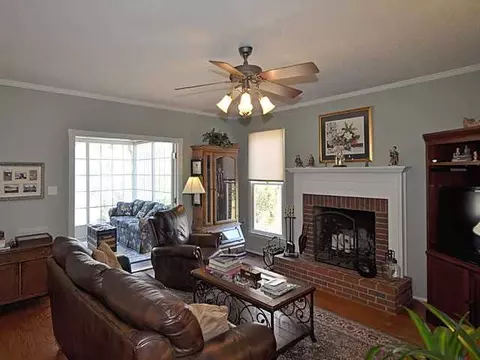 205 N Fork Dr, Anderson, SC 29621 photo 2