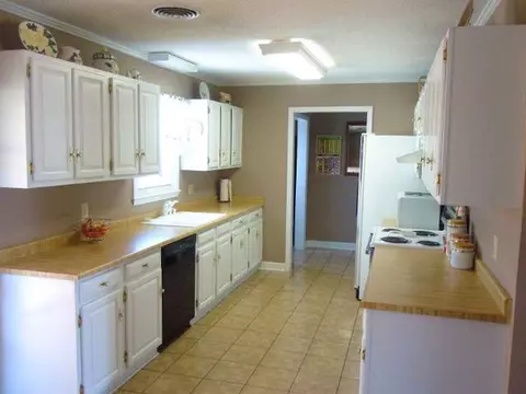 2113 Old Pendleton Rd, Easley, SC 29642 photo 8