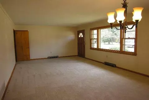 202 Lark Cir, Clemson, SC 29631 photo 2